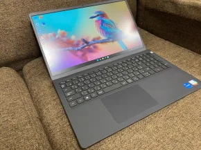 D1511-DELL INSPIRON Carbon i5- 11 Gen 2021 / 16GB /256SSD 15 BLACK