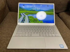 D1322- DELL INSPIRON 13 5390 i5 /8GB/ 256SSD SILVER SIÊU NHẸ