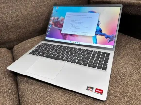 D1524 - DELL INS 15 RYZEN 5-7530 / 16GB/ 512SSD MÀN 120Hz