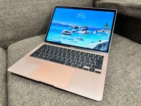 M1308 - MACBOOK AIR M1 GOLD 8GB 256SSD