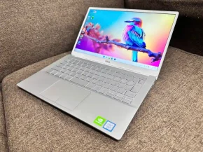 D1328 - DELL INSPIRON 5390 i7-8550 / 8GB/ 256SSD NVIDIA GEFORCE MX 250 SIÊU NHẸ